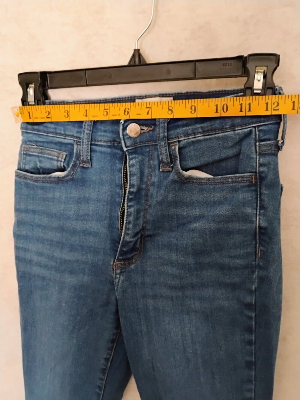 Universal Thread High Rise Skinny Jeans Size 00R - Picture 5 of 8